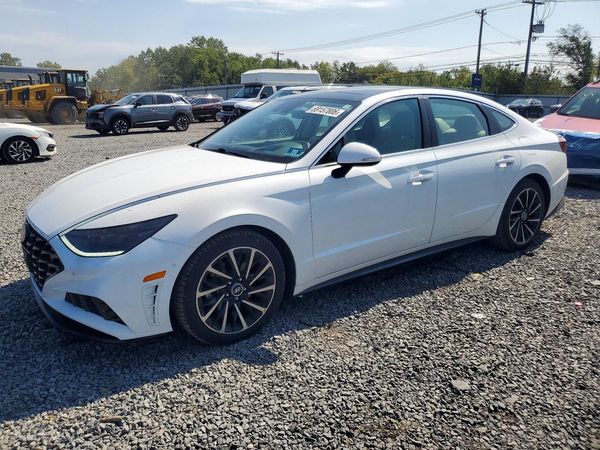 2021 HYUNDAI SONATA — Front 3/4