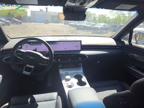 2026 GENESIS GV70 2.5T Sport Prestige
