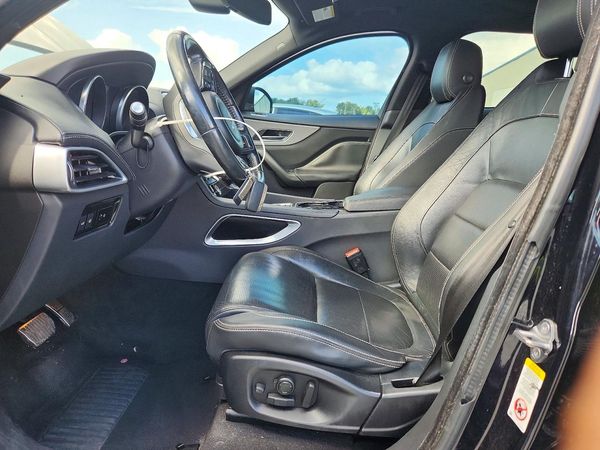 2017 JAGUAR F-PACE — DENT