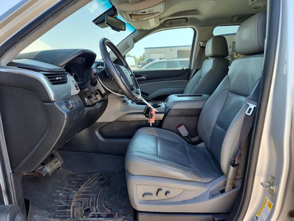 2017 CHEVROLET SUBURBAN LT — DENT
