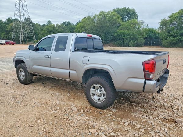 2019 TOYOTA TACOMA SR5