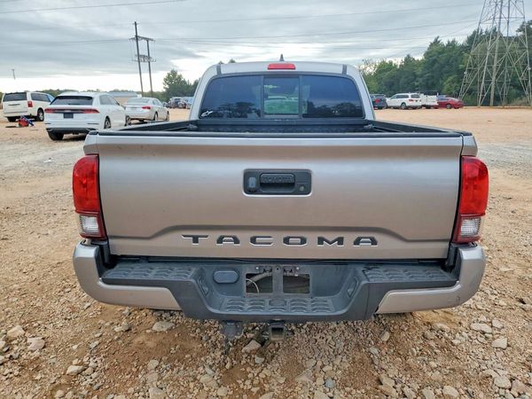 2019 TOYOTA TACOMA SR5