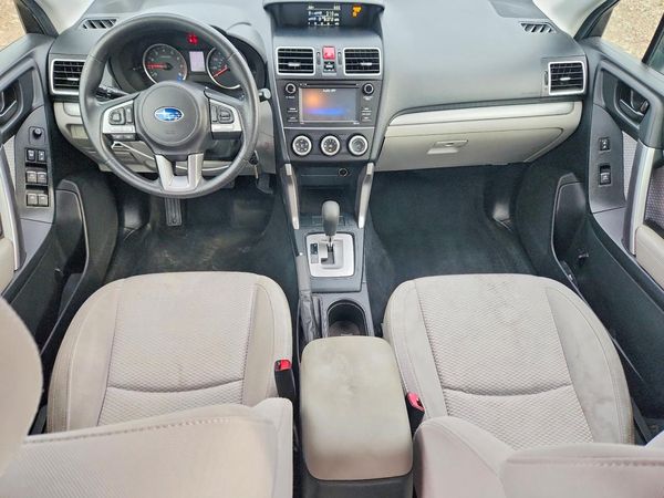 2018 SUBARU FORESTER Base P