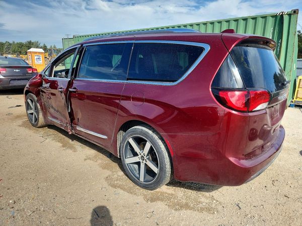 2020 CHRYSLER PACIFICA Touring L — DSRA