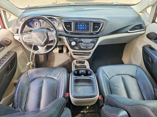 2020 CHRYSLER PACIFICA Touring L — CKPT