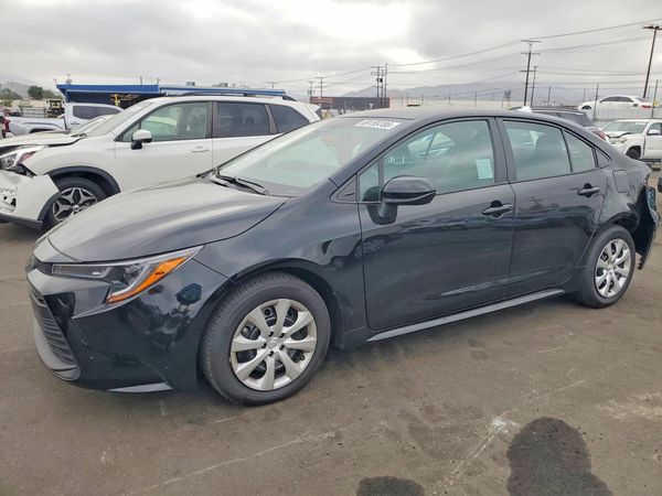 2025 TOYOTA COROLLA