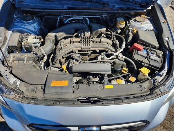 2019 SUBARU CROSSTREK — Engine bay