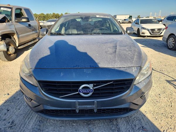 2017 VOLVO S60 Dynamic — DIRF