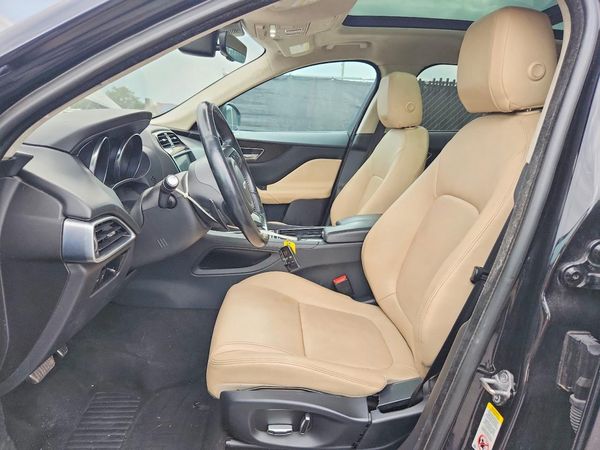 2019 JAGUAR F-PACE Premium — DENT