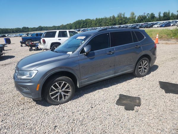 2019 VOLKSWAGEN TIGUAN — Front 3/4