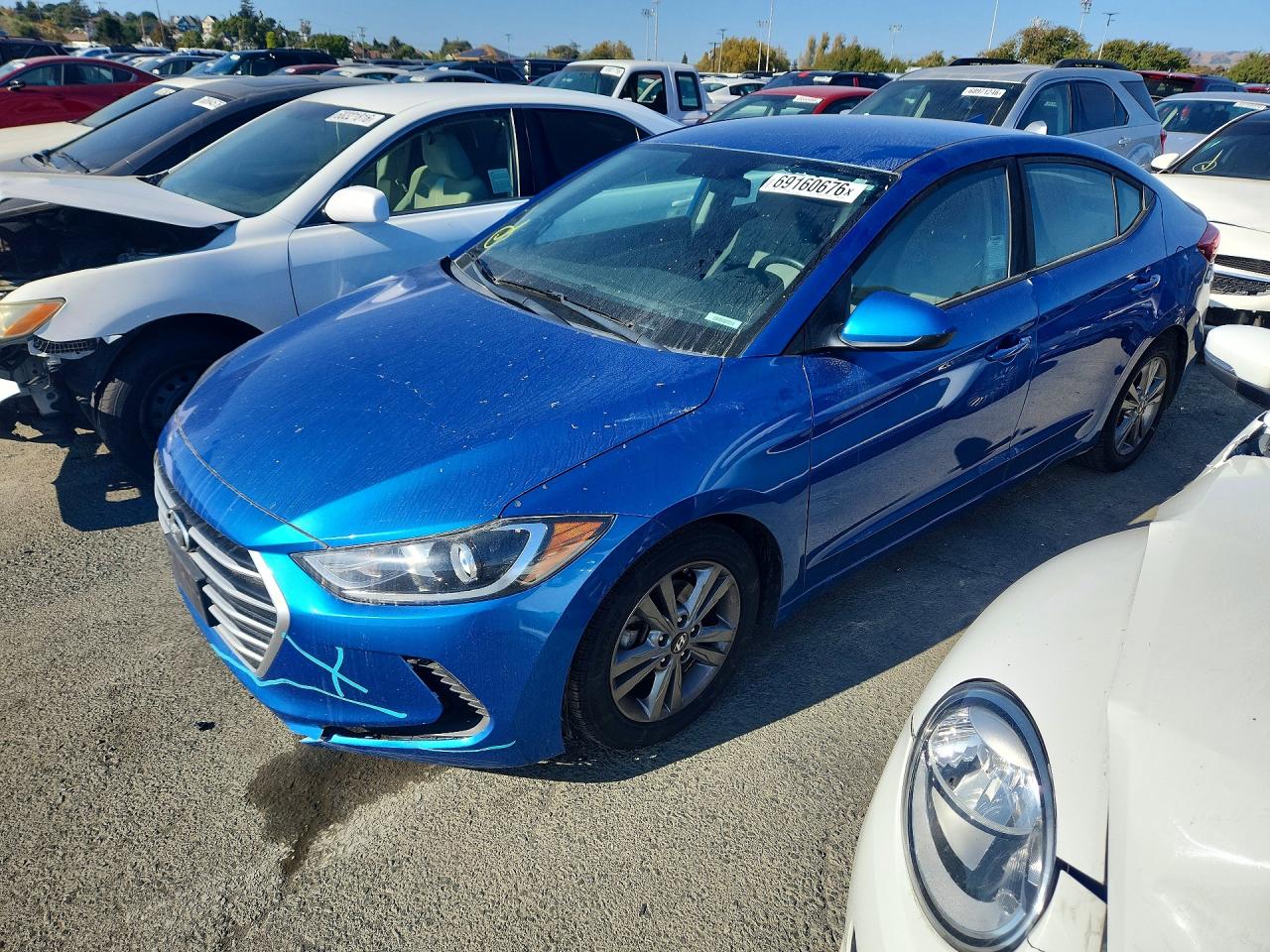 2018 HYUNDAI ELANTRA — Front 3/4