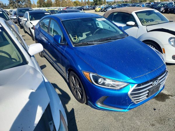 2018 HYUNDAI ELANTRA — Passenger 3/4