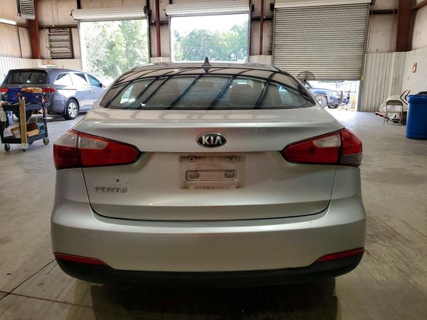 2015 KIA FORTE