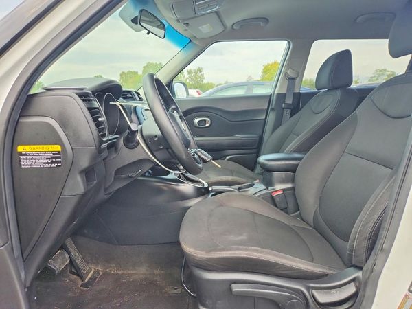 2018 KIA SOUL — DENT