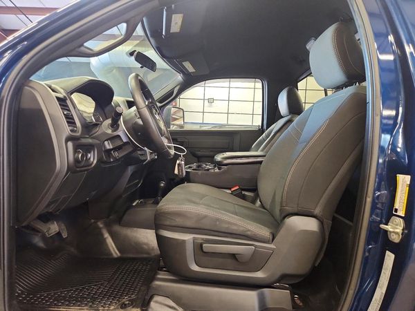 2024 RAM 3500 REG CAB CHASSIS 4X4
