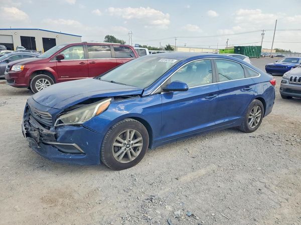 2017 HYUNDAI SONATA — Front 3/4