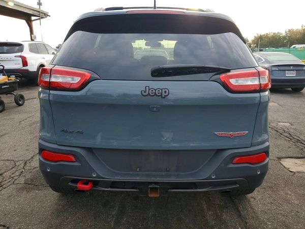 2015 JEEP CHEROKEE Trailhawk — DIRR