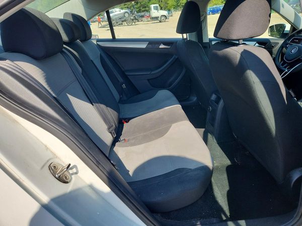 2017 VOLKSWAGEN JETTA S