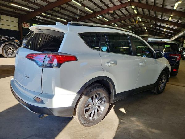 2018 TOYOTA RAV4 LE Plus/XLE