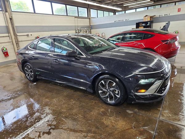 2025 HYUNDAI SONATA SEL — Passenger 3/4
