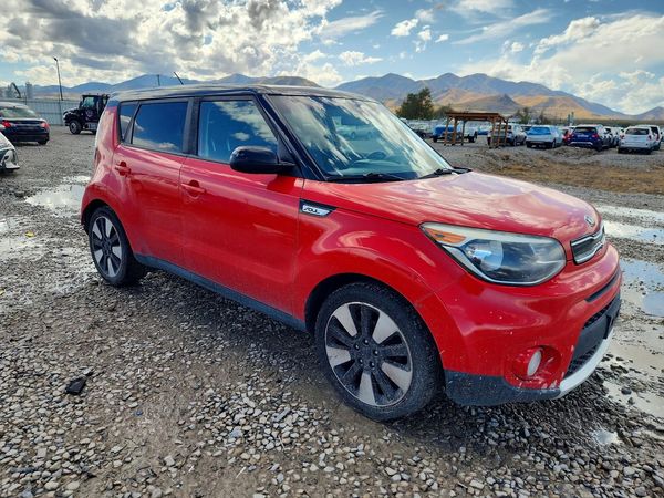 2018 KIA SOUL Plus — Passenger 3/4