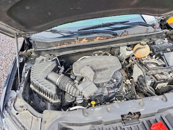 2020 CHEVROLET BLAZER 2LT — Engine bay