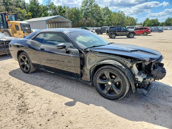 2016 DODGE CHALLENGER — Passenger 3/4