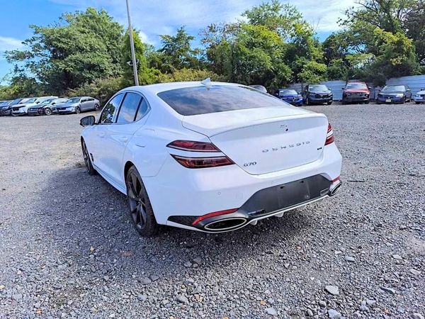 2023 GENESIS G70