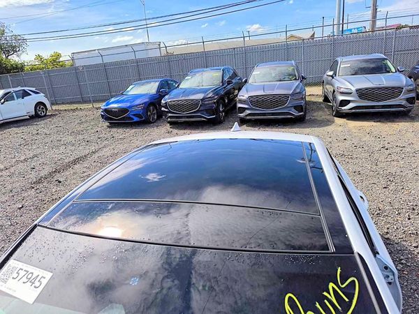 2023 GENESIS G70