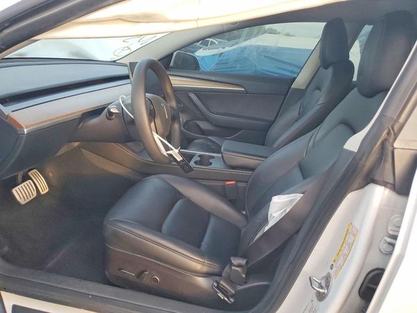 2023 TESLA MODEL 3 — DENT