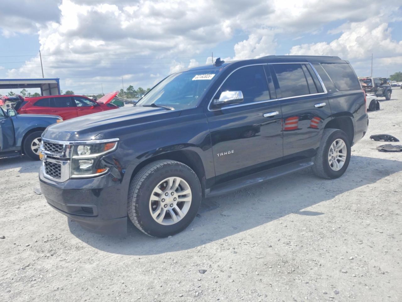 2018 CHEVROLET TAHOE LT — Front 3/4