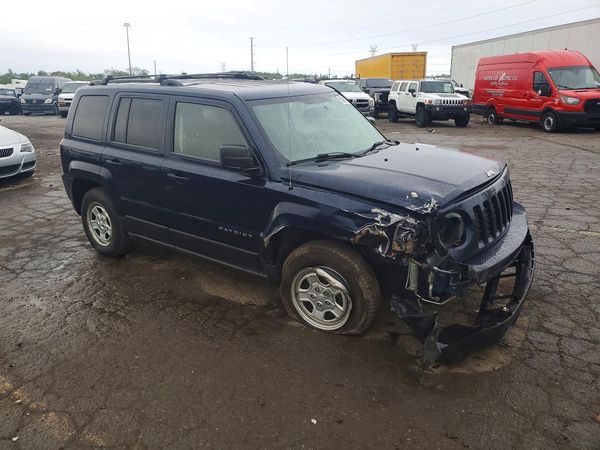 2014 JEEP PATRIOT Sport — Passenger 3/4