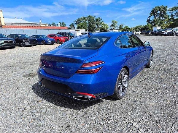 2025 GENESIS G70