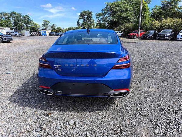 2025 GENESIS G70