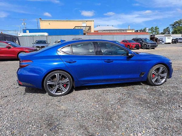 2025 GENESIS G70