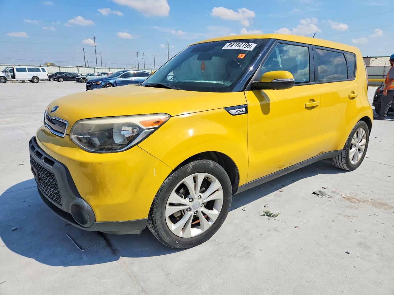 2014 KIA SOUL — Front 3/4