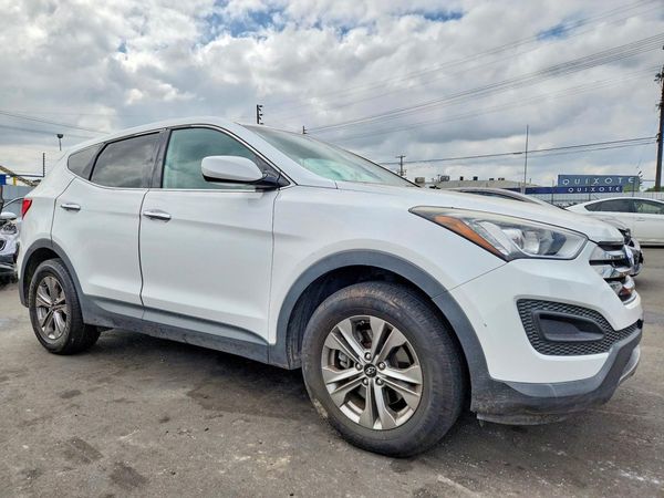 2016 HYUNDAI SANTA FE Base — Passenger 3/4