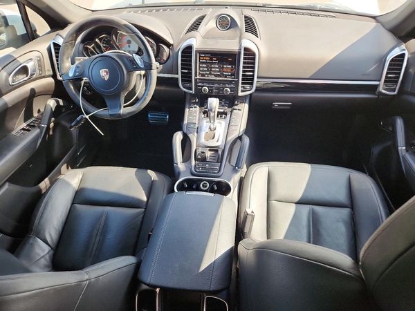 2014 PORSCHE CAYENNE — CKPT