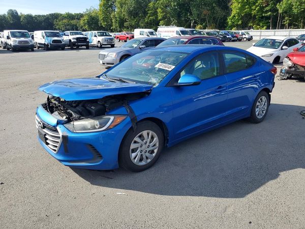 2017 HYUNDAI ELANTRA — DSFA — Front 3/4