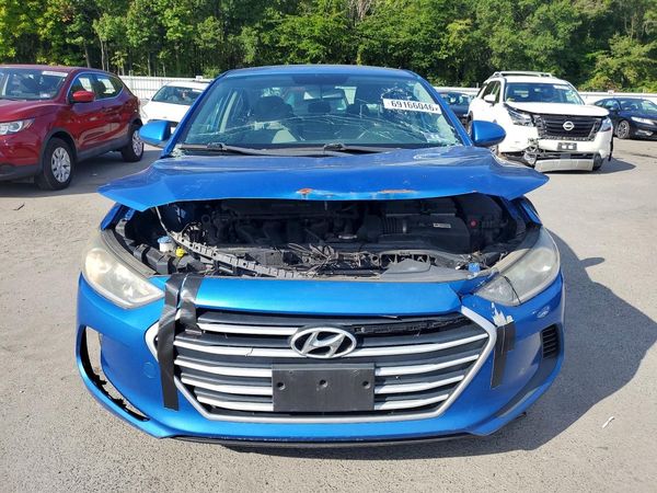 2017 HYUNDAI ELANTRA SE Base — DIRF