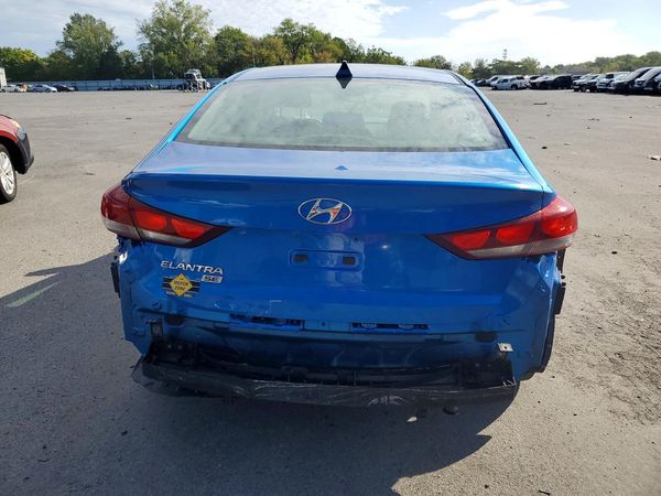 2017 HYUNDAI ELANTRA SE Base — DIRR