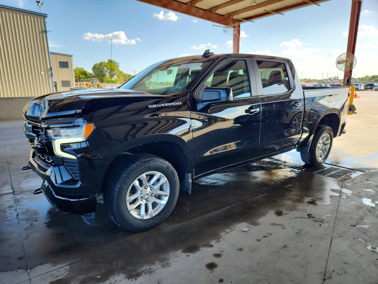Chevrolet SILVERADO