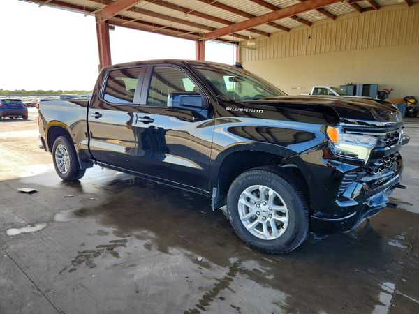 2026 CHEVROLET SILVERADO RST — Passenger 3/4