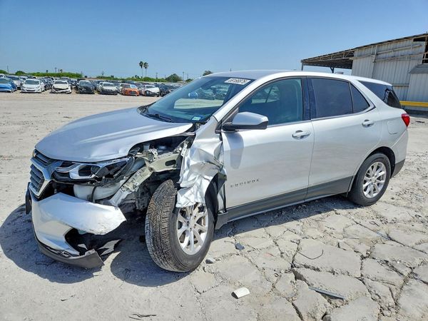2020 CHEVROLET EQUINOX LT (1LT) — Front 3/4