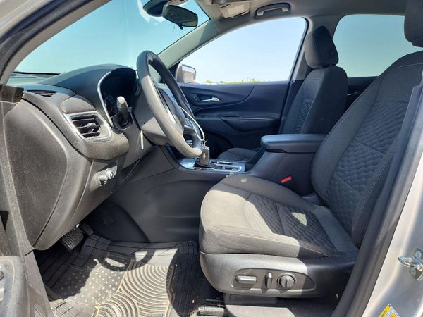 2020 CHEVROLET EQUINOX LT (1LT) — DENT