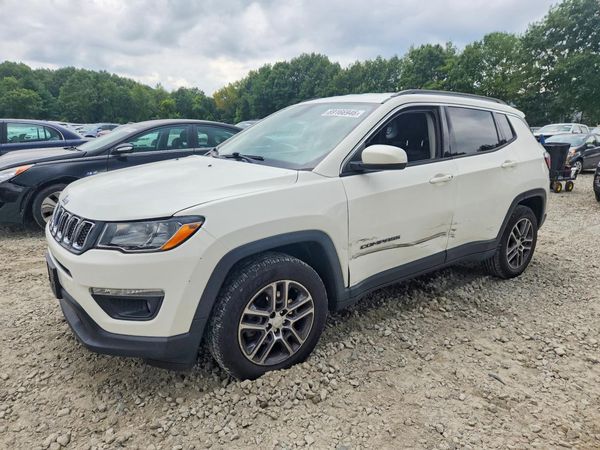 2017 JEEP COMPASS — Front 3/4