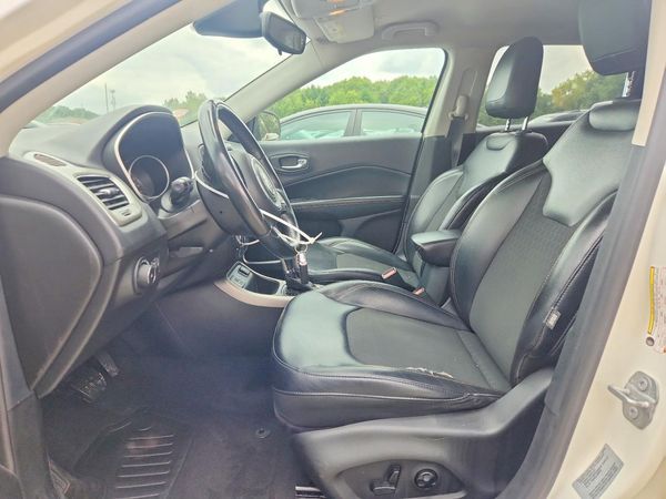 2017 JEEP COMPASS — DENT