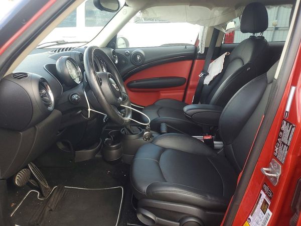 2013 MINI COOPER — DENT