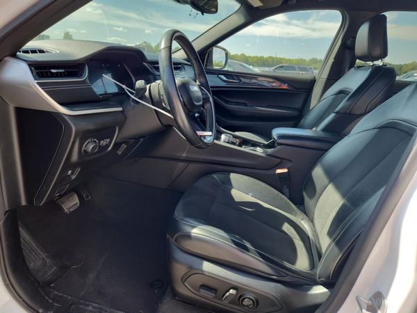 2021 JEEP GRAND CHEROKEE — DENT