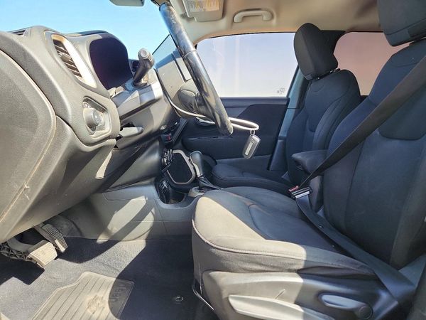 2016 JEEP RENEGADE LATITUDE 4X2